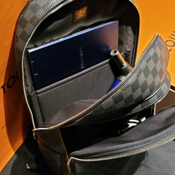 Louis Vuitton black Michael back pack - Picture 3 of 7